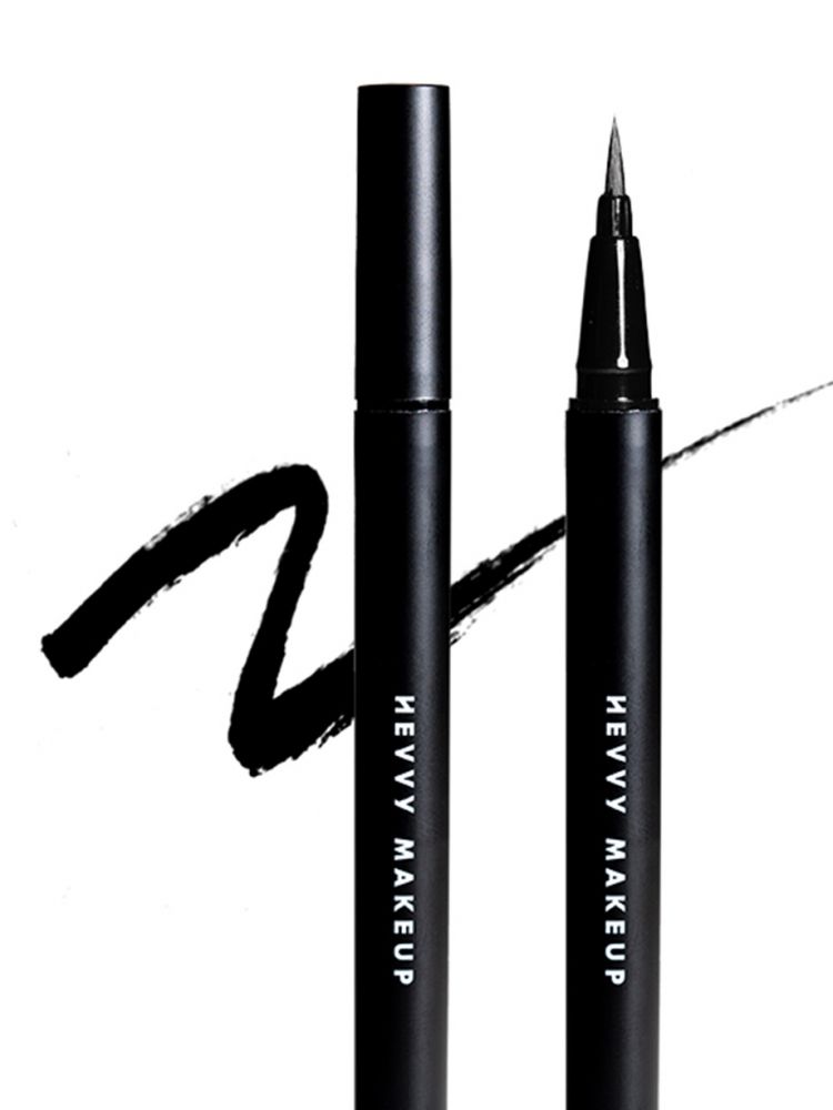 Long-Lasting Eyeliner Pencil - Advanced Formula